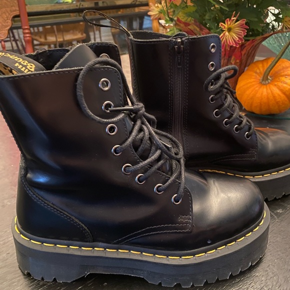 Dr. Marten Jadon Platform Boot - Picture 1 of 7